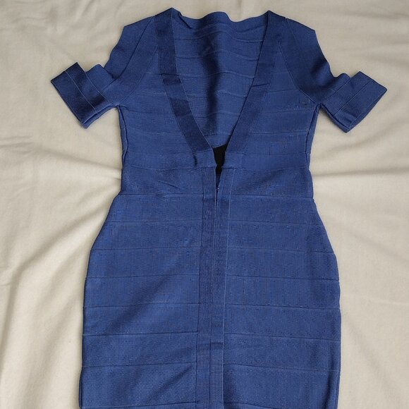 Rachael G Stretch Dress with Short Sleeves, Blue, Size S. - Picture 7 of 12